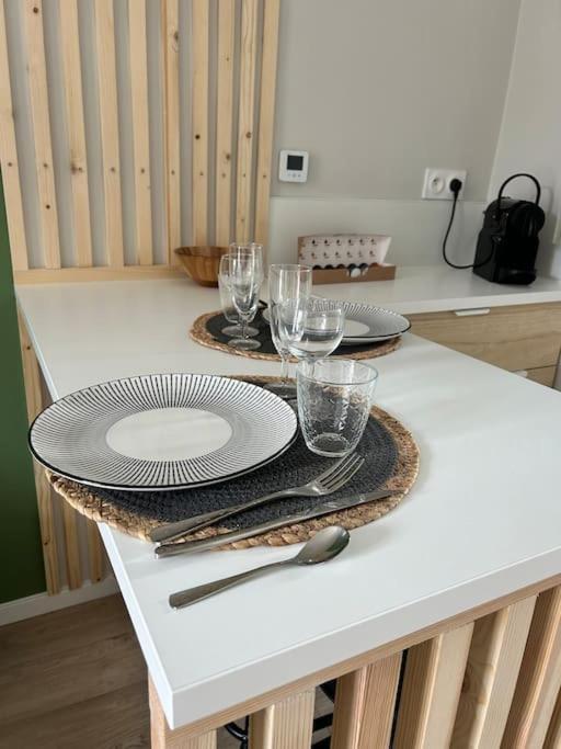 Apartamento Chez Micheline Menage Et Linge Inclus Dieppe Exterior foto